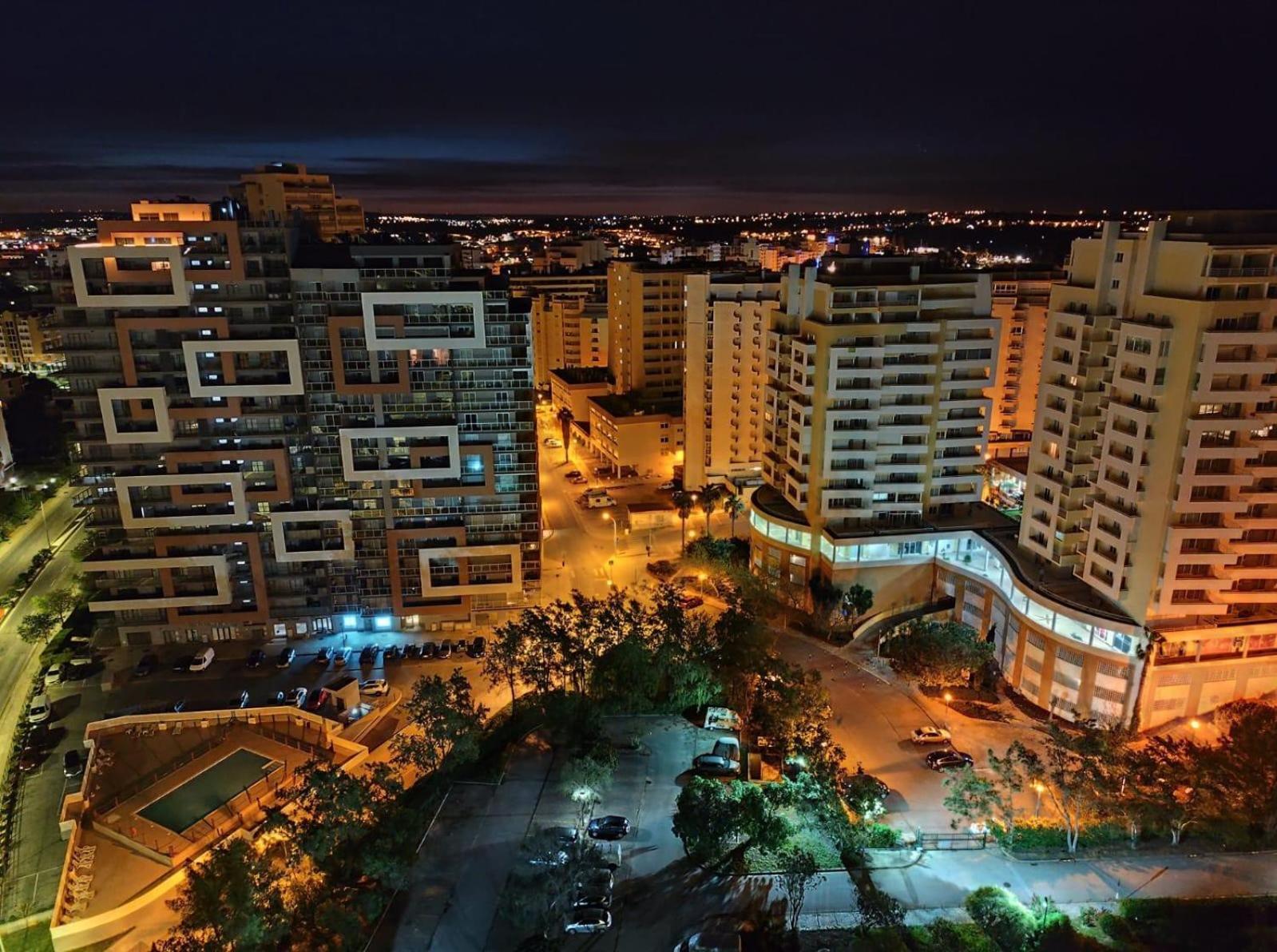 Rocha View Apartment ปอร์ติเมา ภายนอก รูปภาพ